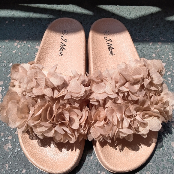 Sandals - Picture 2 of 2